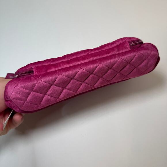 Vera Bradley Majestic Magenta Pink Zip Compact Organizer Quilted Velvet NWT - Picture 3 of 7